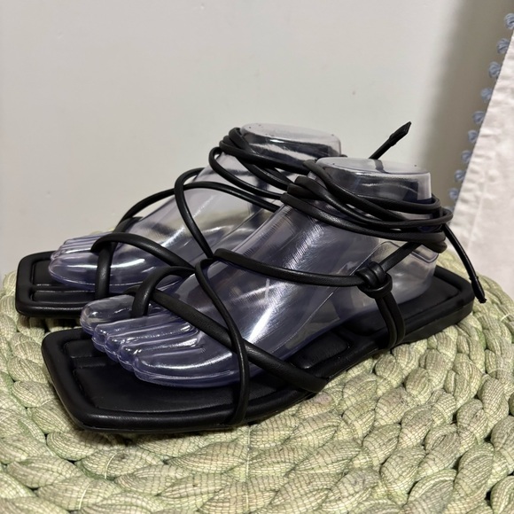 Free People Hermosa Black Vegan Leather Strappy Sandals Size 9.5 - Picture 6 of 11